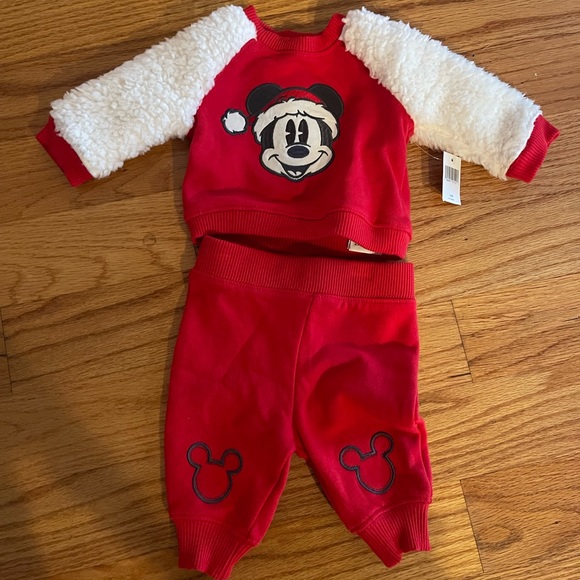 NWT Mickey Mouse Holiday Pullover Sweatshirt and Jogger Set for Baby - Picture 1 of 8